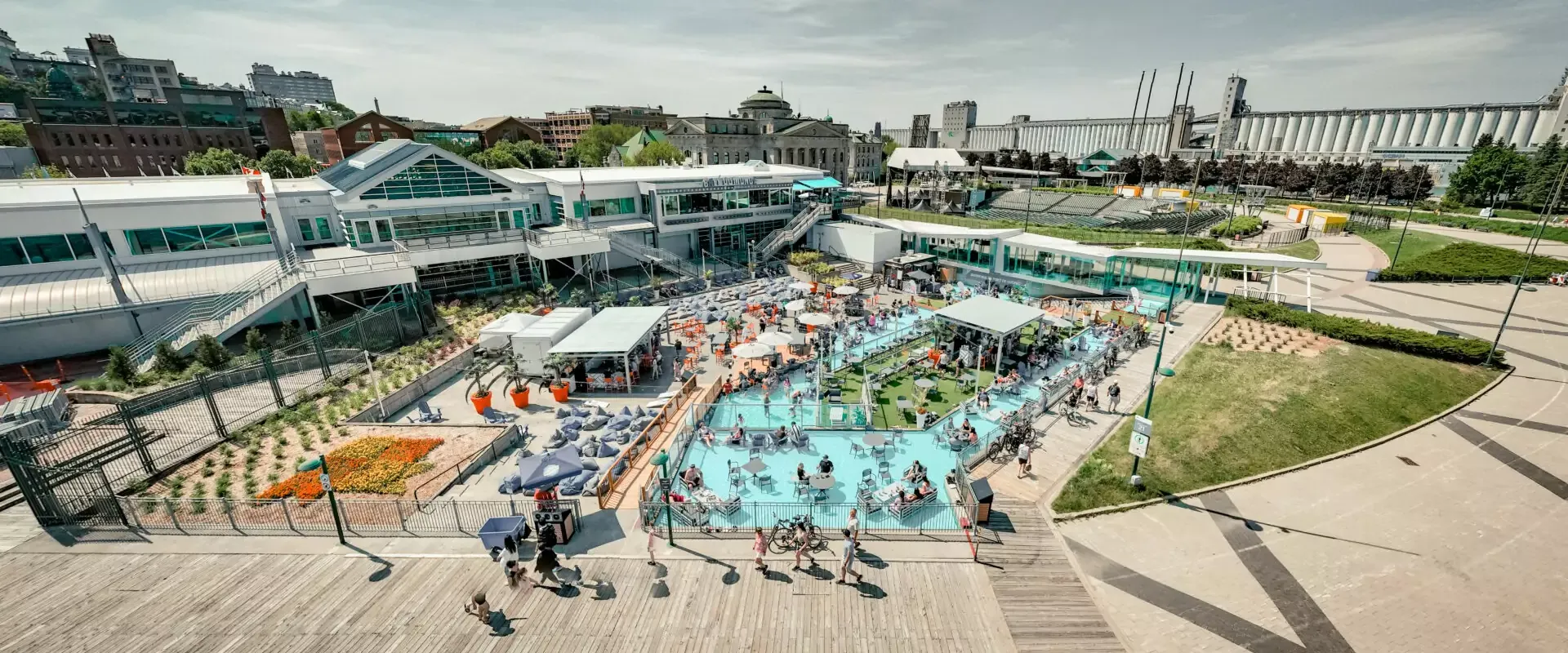 Vue sur la cale du port du vieux Québec